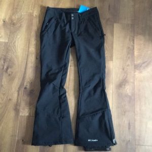Women’s ski or snowboard pants